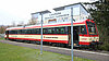 Der Freizeitexpress „Ostalb“ steht am Bahnhof